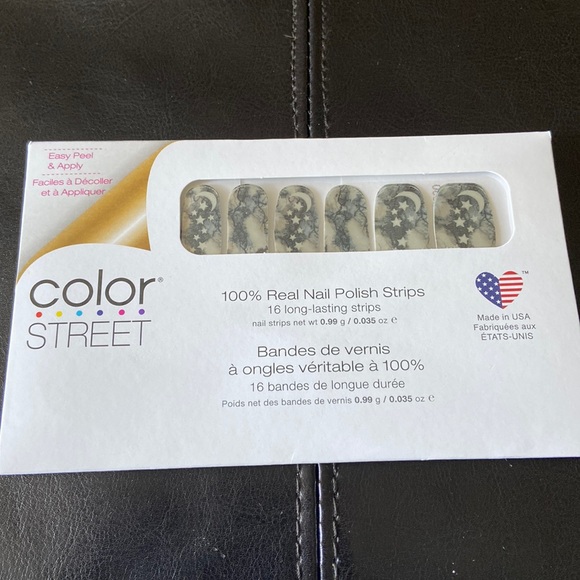 Color Street Dark Magic - Picture 1 of 3